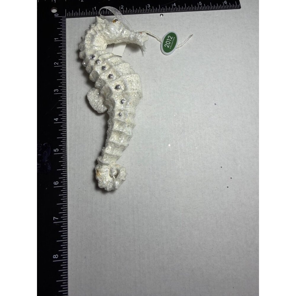 Glitter Seahorse Ornament Sparkling White With Glitter Coastal Holiday 2012 Coll - Picture 3 of 4